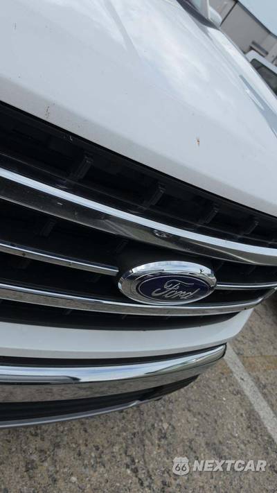 2022 Ford F-150 LARIAT Crew Cab Short Bed - zdjęcie 21 z 38 - miniatura