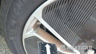 2023 Ford Mustang Mach-E Premium - zdjęcie 27 z 31 - miniatura