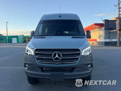 2026 Mercedes-Benz Select Standard Roof 144.0" WB - zdjęcie 8 z 41 - miniatura