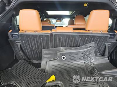 2024 Toyota Highlander Platinum - zdjęcie 17 z 30 - miniatura