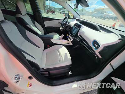 2017 Toyota Prius Four - zdjęcie 8 z 29 - miniatura