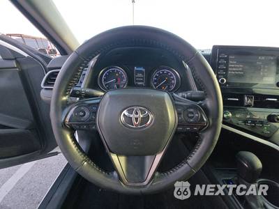 2021 Toyota Camry SE - zdjęcie 10 z 47 - miniatura