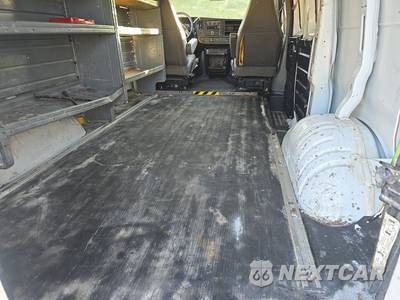 2018 Chevrolet Express 2500 Cargo Van 1WT 135.0" WB - zdjęcie 16 z 18 - miniatura