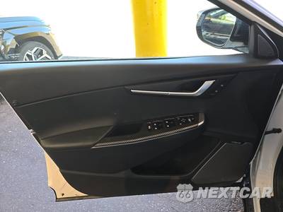 2023 Kia EV6 Wind - zdjęcie 9 z 34 - miniatura