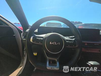2026 Kia K5 GT-Line - zdjęcie 10 z 32 - miniatura