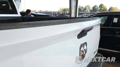 2024 Ram 2500 Big Horn Crew Cab Medium Bed - zdjęcie 26 z 45 - miniatura