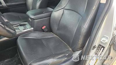2015 Toyota 4Runner SR5 - zdjęcie 35 z 38 - miniatura