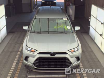 2026 Toyota Grand Highlander Hybrid XLE - zdjęcie 2 z 31 - miniatura