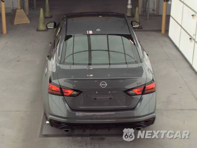 2025 Nissan Altima SR - zdjęcie 5 z 32 - miniatura