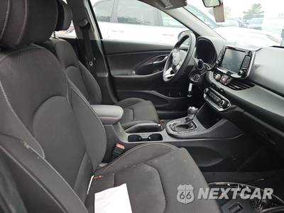 2018 Hyundai Elantra GT Hatchback - zdjęcie 8 z 17 - miniatura