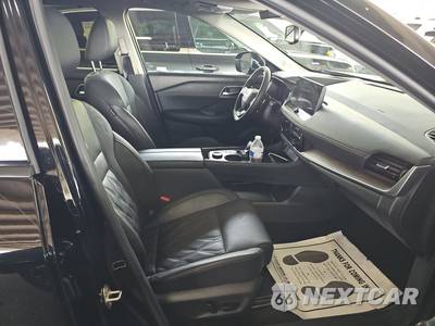 2026 Nissan Rogue Platinum - zdjęcie 8 z 24 - miniatura