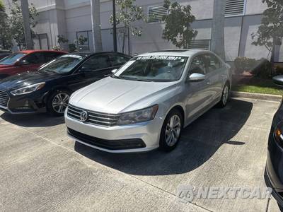 2018 Volkswagen Passat 2.0T SE