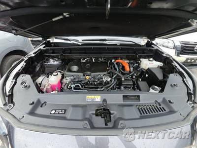 2023 Toyota Highlander Hybrid XLE - zdjęcie 16 z 28 - miniatura