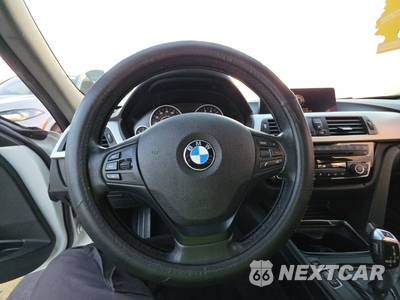 2018 BMW 3 Series Sedan 320i xDrive - zdjęcie 10 z 18 - miniatura