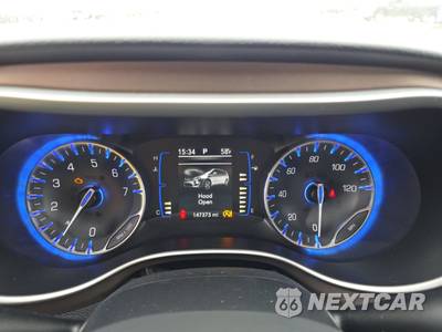 2018 Chrysler Pacifica Touring L 121.6" WB - zdjęcie 12 z 19 - miniatura