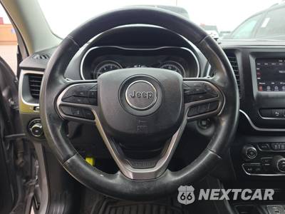 2020 Jeep Cherokee Latitude Plus - zdjęcie 10 z 18 - miniatura