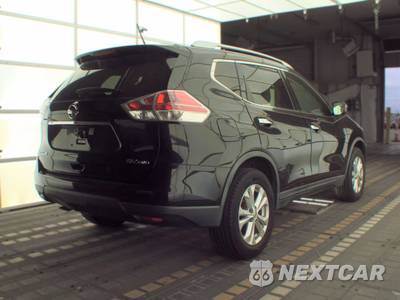 2016 Nissan Rogue SV - zdjęcie 4 z 18 - miniatura