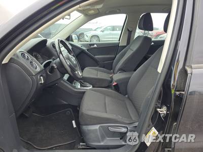 2014 Volkswagen Tiguan S - zdjęcie 7 z 18 - miniatura
