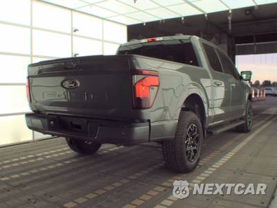 2025 Ford F-150 XLT Crew Cab Short Bed - zdjęcie 4 z 18 - miniatura