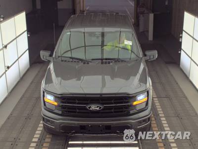 2025 Ford F-150 XLT Crew Cab Short Bed - zdjęcie 2 z 18 - miniatura