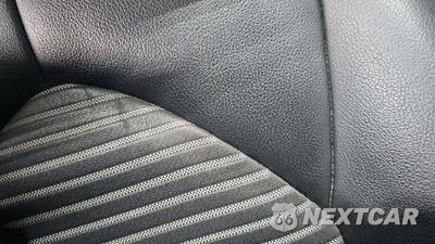 2021 Toyota Camry SE - zdjęcie 30 z 41 - miniatura