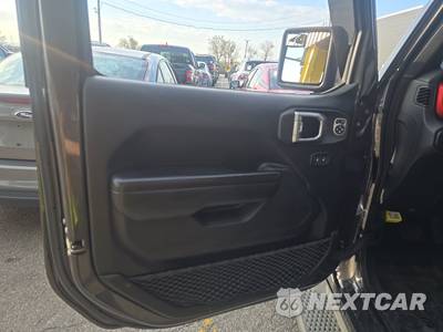 2020 Jeep Wrangler Unlimited Rubicon - zdjęcie 9 z 27 - miniatura