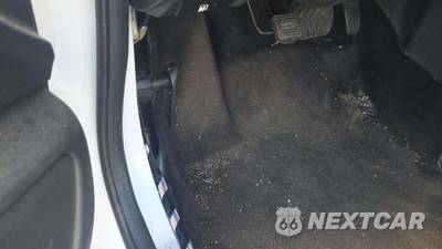 2025 Nissan Sentra SV - zdjęcie 23 z 27 - miniatura