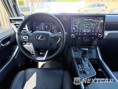 2025 Lexus GX 550 Luxury+ - zdjęcie 8 z 14 - miniatura