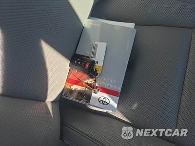 2018 Toyota Highlander Limited - zdjęcie 24 z 26 - miniatura