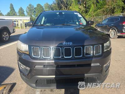 2017 Jeep Compass Latitude - zdjęcie 2 z 33 - miniatura