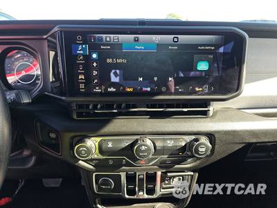 2026 Jeep Wrangler 4 Door Sport - zdjęcie 11 z 20 - miniatura