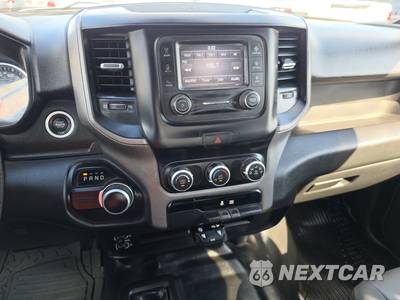 2023 Ram 2500 Tradesman Crew Cab Medium Bed - zdjęcie 11 z 27 - miniatura