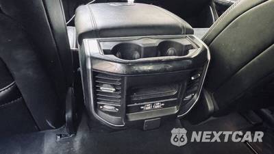 2022 Ram 1500 Laramie Crew Cab Short Bed - zdjęcie 15 z 23 - miniatura