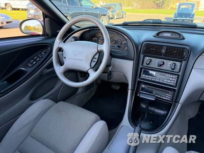 1996 Ford Mustang GT Convertible - zdjęcie 23 z 49 - miniatura