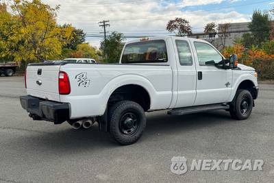 2016 Ford Super Duty F-350 XL Extended Cab Medium Bed w/Rear Doors - zdjęcie 3 z 63 - miniatura