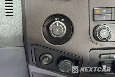 2016 Ford Super Duty F-350 XL Extended Cab Medium Bed w/Rear Doors - zdjęcie 30 z 63 - miniatura