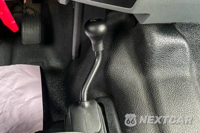 2016 Ford Super Duty F-350 XL Extended Cab Medium Bed w/Rear Doors - zdjęcie 31 z 63 - miniatura