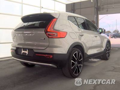 2024 Volvo XC40 B5 Ultimate Bright Theme - zdjęcie 4 z 26 - miniatura