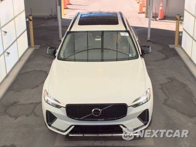 2024 Volvo XC60 B5 Plus Dark Theme - zdjęcie 2 z 28 - miniatura