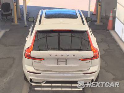 2024 Volvo XC60 B5 Plus Dark Theme - zdjęcie 5 z 28 - miniatura