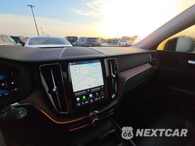 2024 Volvo XC60 B5 Plus Dark Theme - zdjęcie 11 z 27 - miniatura