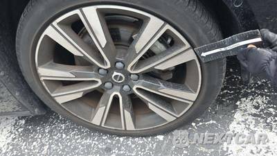 2023 Volvo S60 B5 Plus Dark - zdjęcie 19 z 32 - miniatura