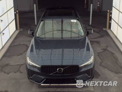 2024 Volvo XC60 B5 Core Dark Theme - zdjęcie 2 z 25 - miniatura