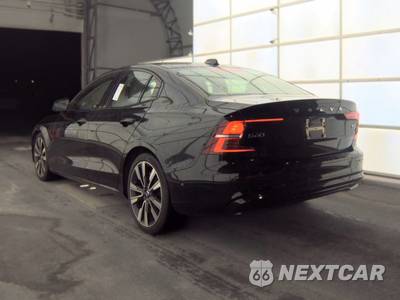 2023 Volvo S60 B5 Plus Dark - zdjęcie 6 z 32 - miniatura