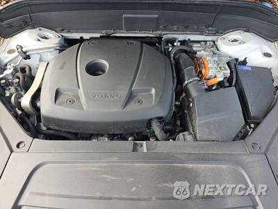 2024 Volvo XC90 Recharge Plug-In Hybrid T8 Plus Bright Theme 6-Passenger - zdjęcie 16 z 31 - miniatura
