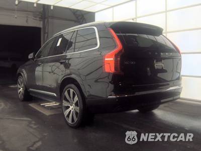 2025 Volvo XC90 Plug-In Hybrid Plus 6-Passenger - zdjęcie 6 z 27 - miniatura
