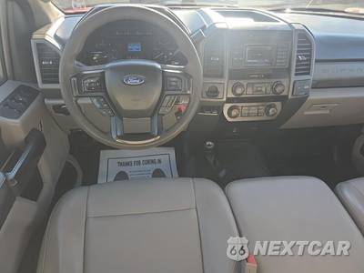 2019 Ford Super Duty F-450 Cab Chassis XL Extended Cab w/Rear Doors DRW - zdjęcie 14 z 30 - miniatura