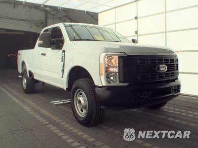 2026 Ford Super Duty F-350 XL Extended Cab Medium Bed w/Rear Doors - zdjęcie 3 z 19 - miniatura