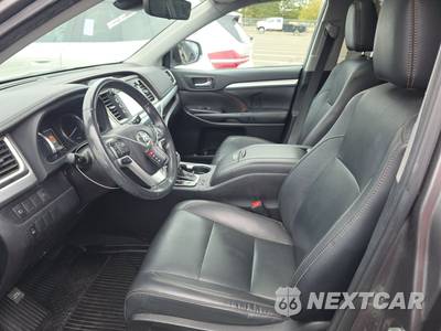 2019 Toyota Highlander Hybrid XLE - zdjęcie 7 z 26 - miniatura