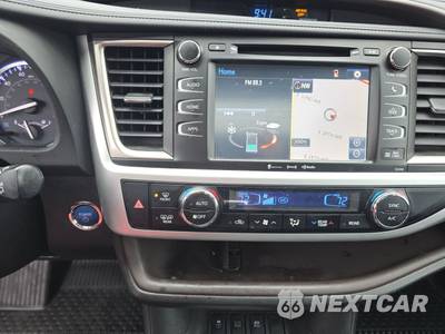 2019 Toyota Highlander Hybrid XLE - zdjęcie 11 z 26 - miniatura